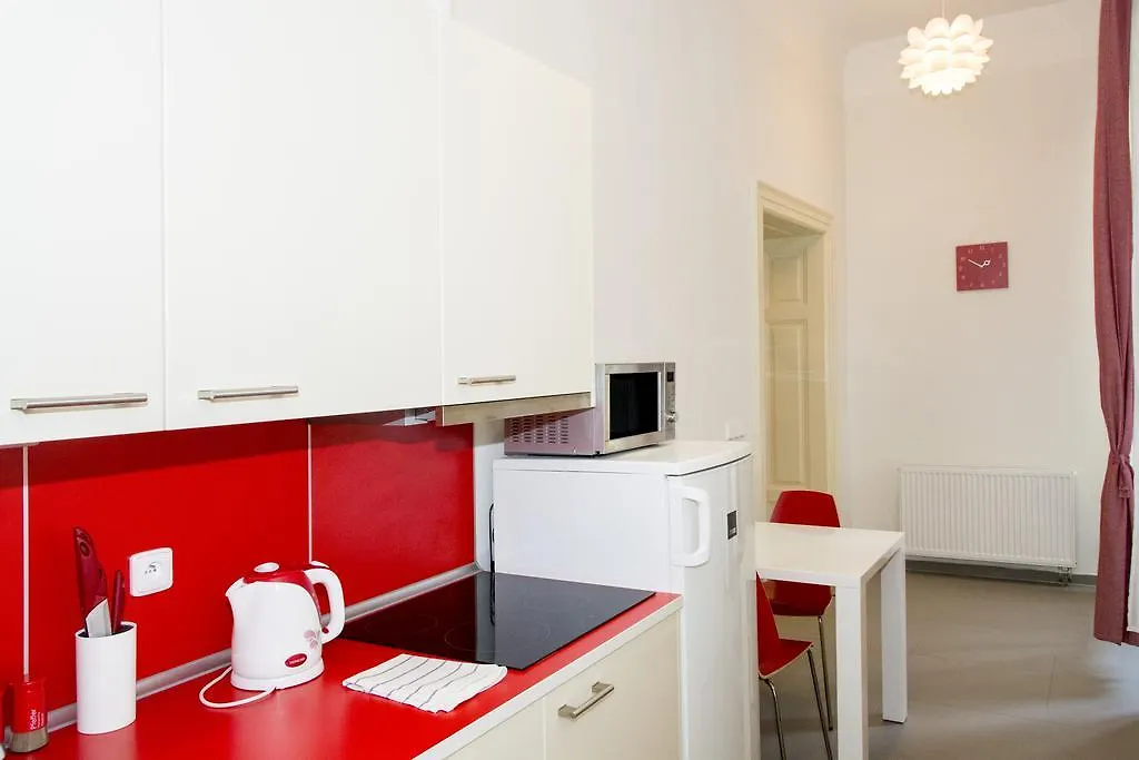 Apartments Truhlarska Prague 0*,